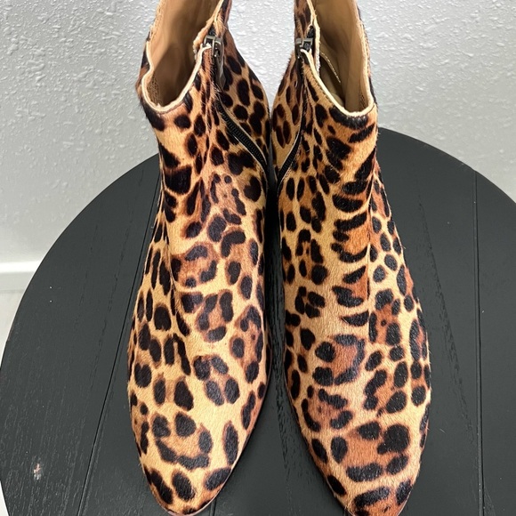 J. Crew Brown Ankle Boots with Chunky Heel Walker calf hair ankle boots 8.5 - Picture 2 of 5